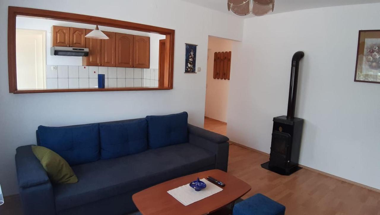 Apartment Ivana Gospić Zewnętrze zdjęcie